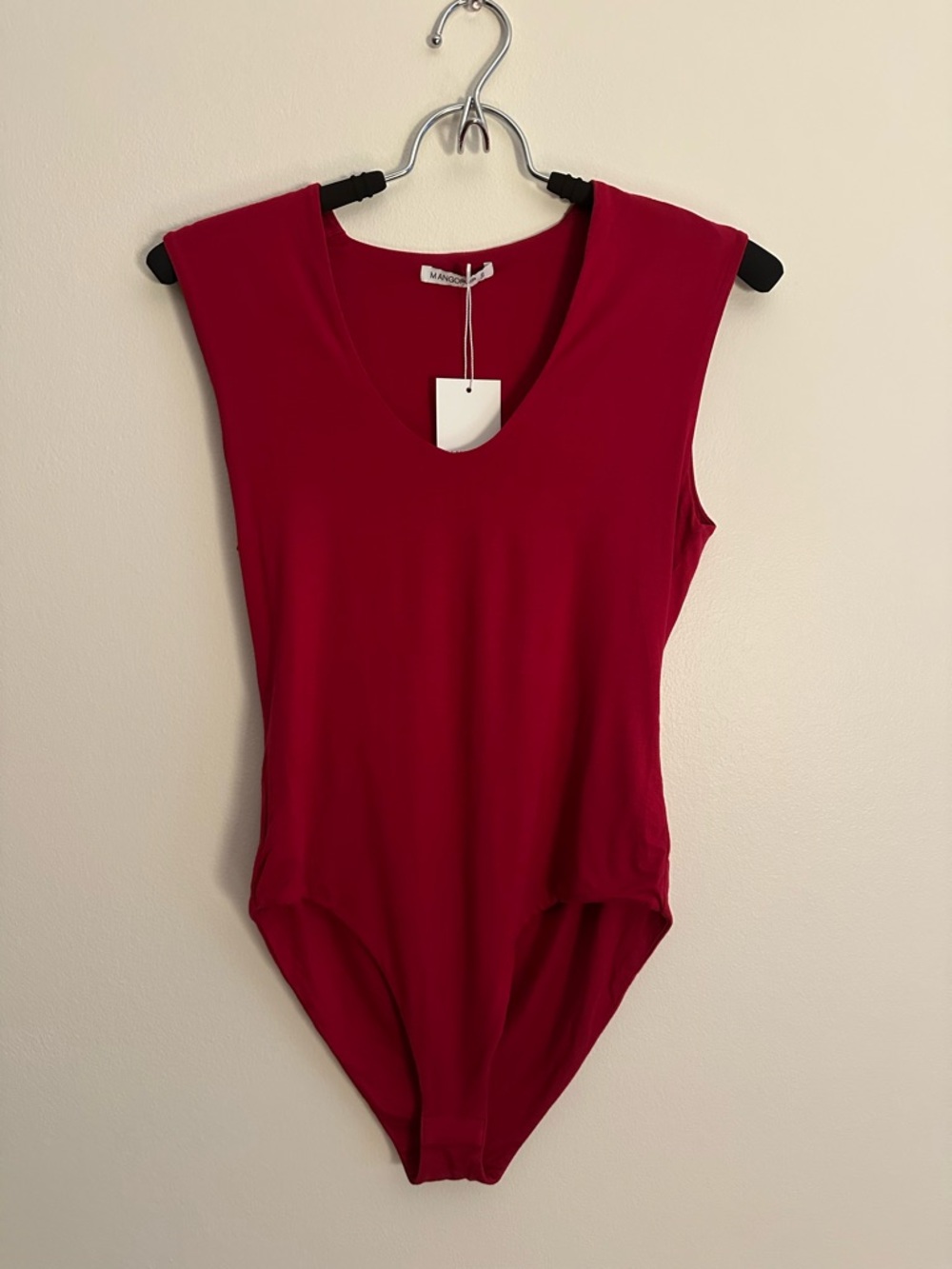 MangoPop Red Bodysuit Women Size S Sleeveless V-Neck Stretch NWT